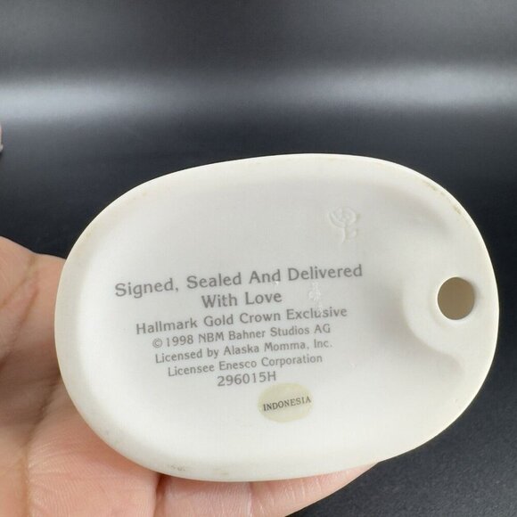 Kim anderson pretty as a picture signed sealed and delivered with love Figurine - Picture 3 of 9